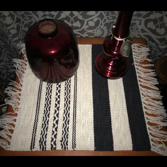 2 New Pottery Barn Striped Kilim Flat Weave Mats - Picture 2 of 7